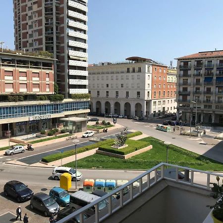 Atena Apartment Verona Esterno foto